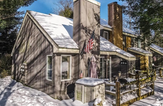 Snow Ridge Village 210