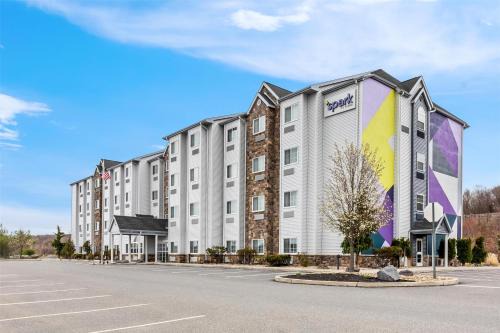 Microtel Inn 