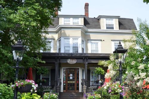 The Peacock Inn Hotel 