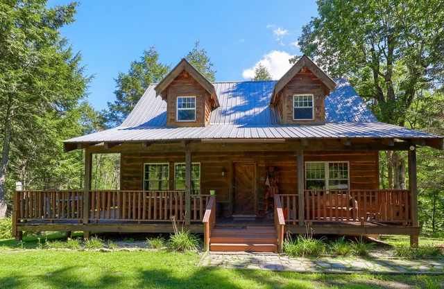 Timber framed cabin nestled in the Pocono Mountains on a private 400 acre estate
