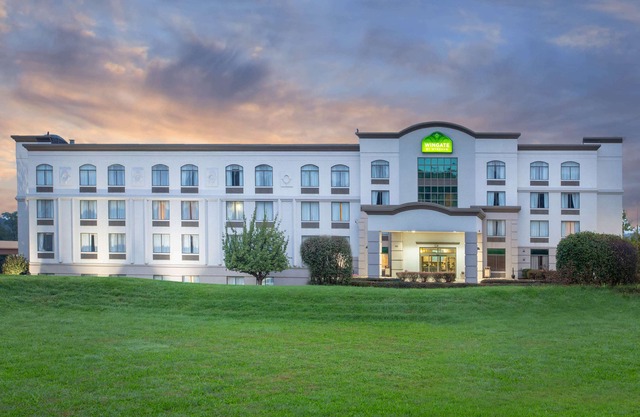Wingate by Wyndham Mechanicsburg