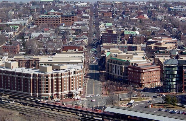 Wonderful Place To Stay! Close to Ronald Reagan Washington National Airport!