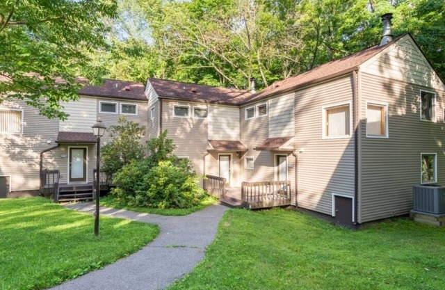 Wyndham Resorts At Village Villa East Stroudsburg 
