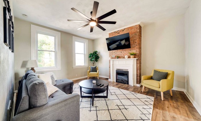 Pittsburgh Apartment | 102 m² Apartment ∙ 3 bedrooms ∙ 8 guests