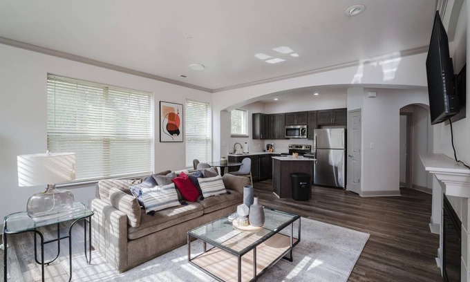 Corryville Apartment | 108 m² Apartment ∙ 2 bedrooms ∙ 4 guests