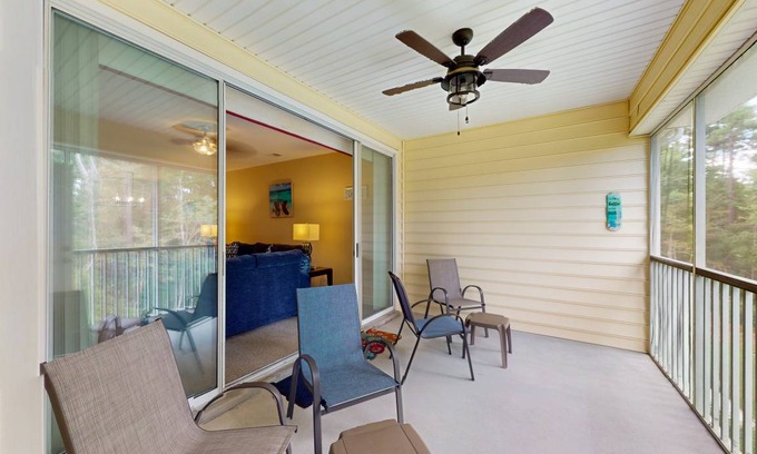 Red Hill Condo | 110 m² Condo ∙ 2 bedrooms ∙ 4 guests
