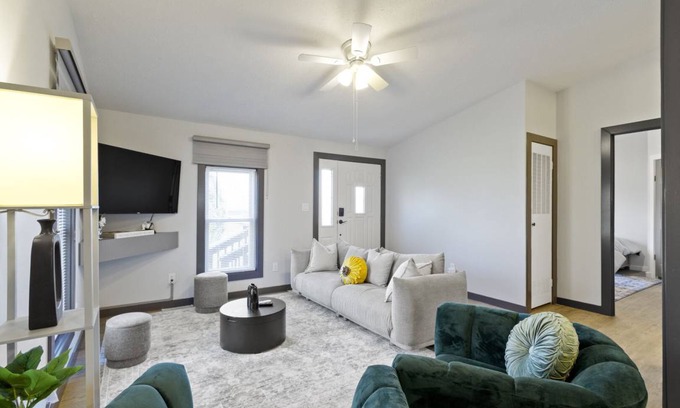 Westfield House | 111 m² House ∙ 2 bedrooms ∙ 5 guests