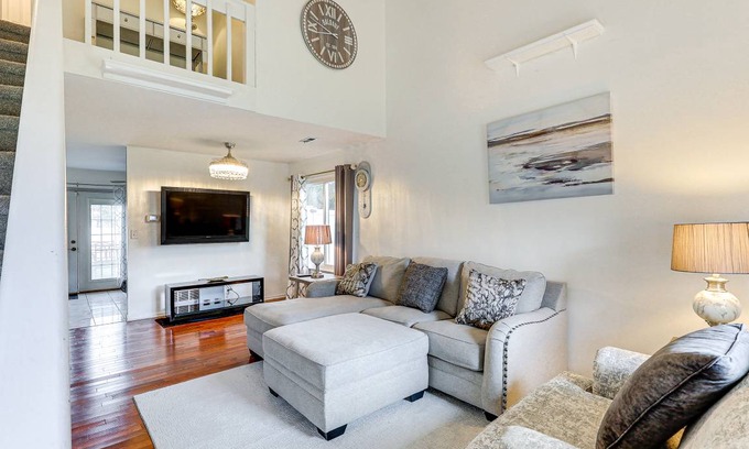 Dover House | 115 m² House ∙ 3 bedrooms ∙ 5 guests