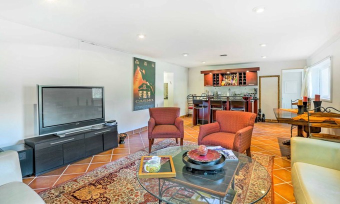 Silverton Apartment | 139 m² Apartment ∙ 1 bedroom ∙ 2 guests