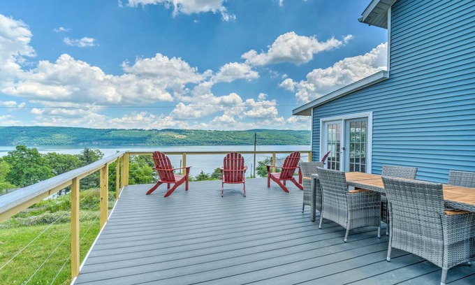 Watkins Glen House | 139 m² House ∙ 3 bedrooms ∙ 7 guests