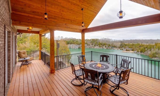 Columbia House | 139 m² House ∙ 4 bedrooms ∙ 8 guests
