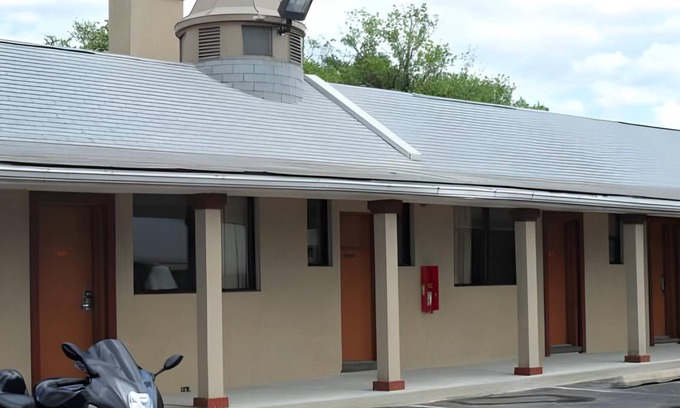 Bellmawr Hotel | 15 m² Motel ∙ 4 guests