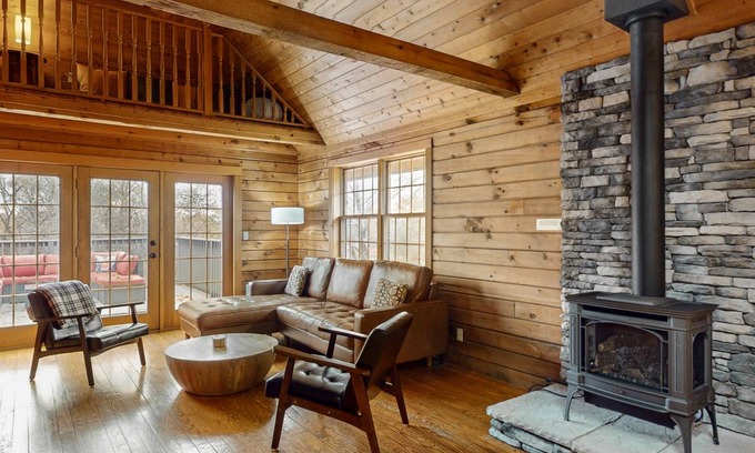 Town of Torrey Cabin | 156 m² Cabin ∙ 3 bedrooms ∙ 8 guests