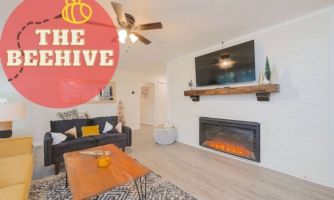 Central Newport News House | 170 m² House ∙ 4 bedrooms ∙ 10 guests