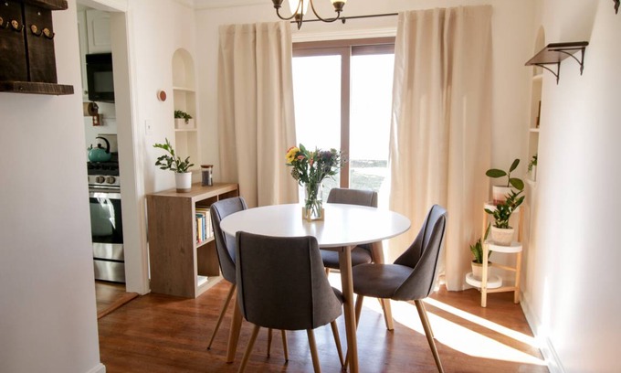 Cleveland House | 177 m² House ∙ 2 bedrooms ∙ 4 guests