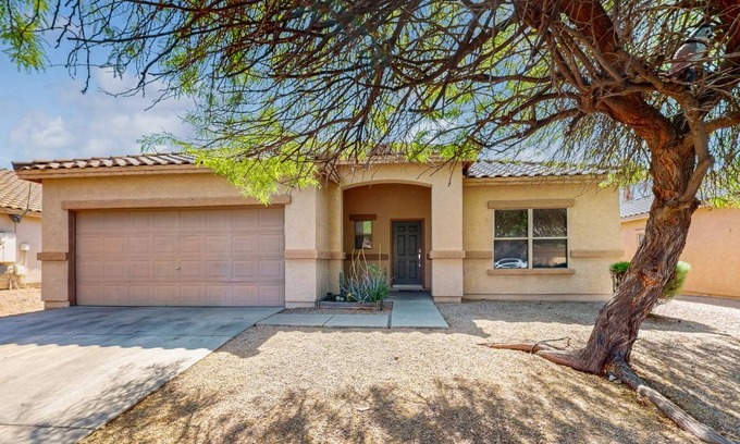 East Mesa House | 185 m² House ∙ 4 bedrooms ∙ 12 guests