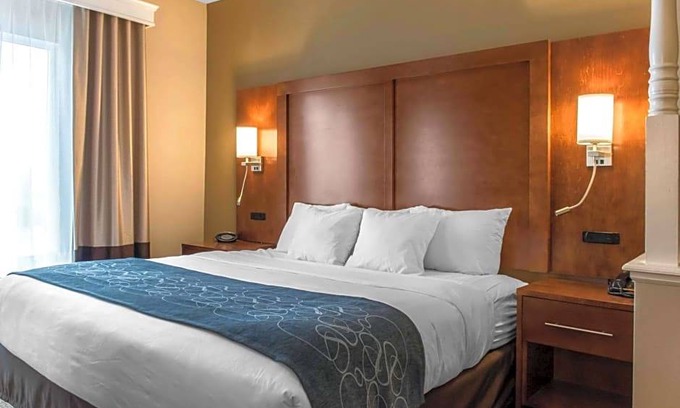 Moosic Hotel | 2-Star Hotel ∙ Comfort Suites Scranton near Montage Mountain