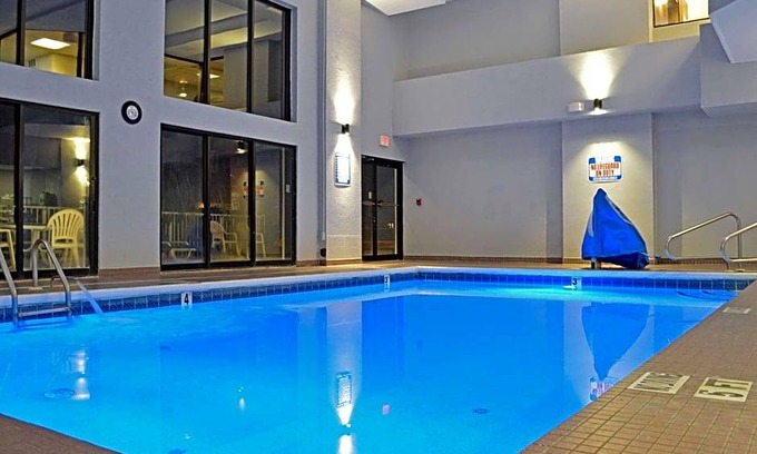 Dodds Addition Hotel | 2-Star Hotel ∙ Quality Inn & Suites Rehoboth Beach – Dewey