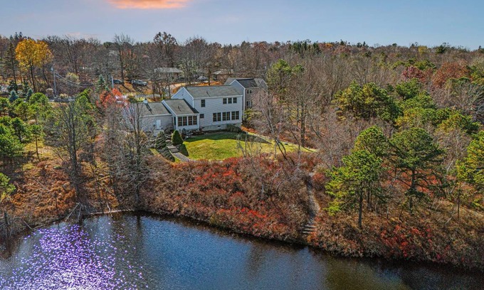Long Pond House | 203 m² House ∙ 3 bedrooms ∙ 8 guests