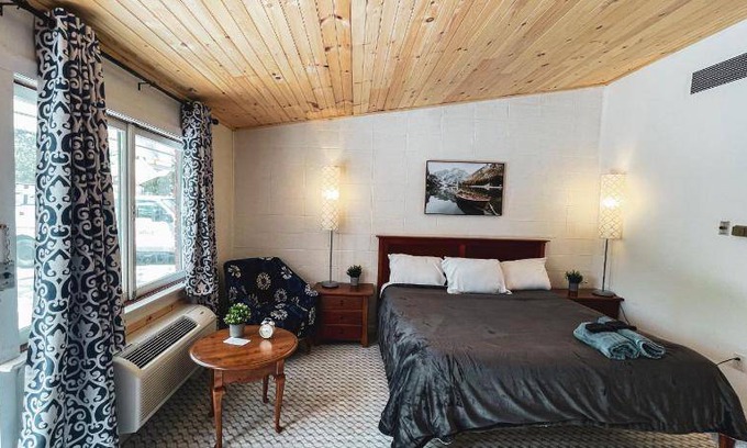 Sussex Hotel | 23 m² Motel ∙ 4 guests