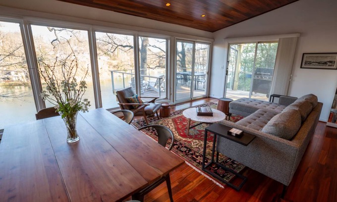 Arnold House | 232 m² House ∙ 3 bedrooms ∙ 8 guests