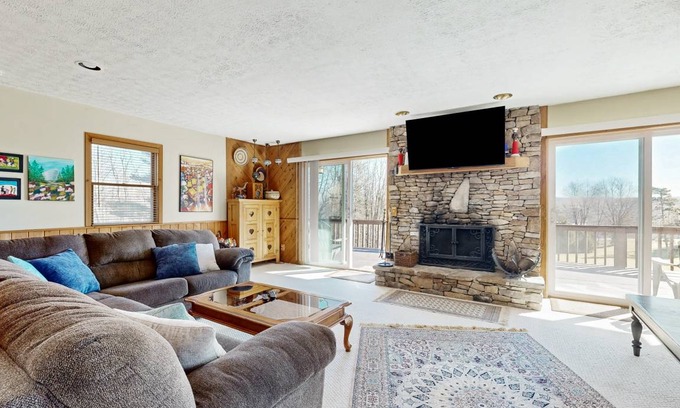 Paradise Point House | 239 m² House ∙ 3 bedrooms ∙ 10 guests