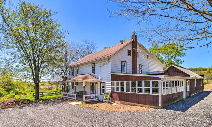 Mifflinburg House | 253 m² House ∙ 4 bedrooms ∙ 10 guests