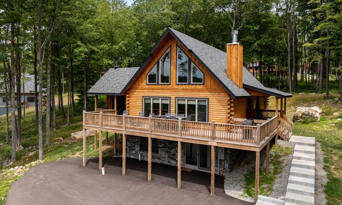 McHenry House | 265 m² House ∙ 5 bedrooms ∙ 11 guests
