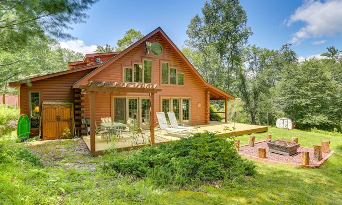 Milanville House | 278 m² House ∙ 3 bedrooms ∙ 8 guests