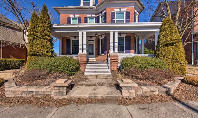New Oxford House | 278 m² House ∙ 3 bedrooms ∙ 13 guests