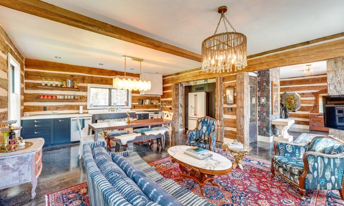 Pine Bush House | 278 m² House ∙ 5 bedrooms ∙ 10 guests