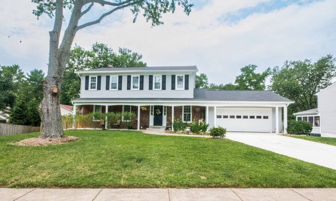 Herndon House | 279 m² House ∙ 4 bedrooms ∙ 8 guests