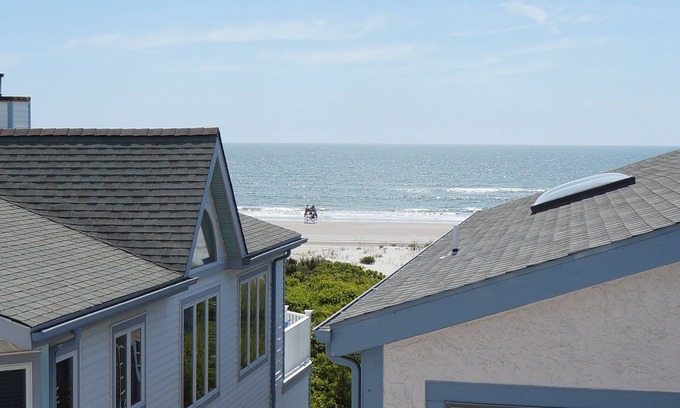 Sea Isle City Condo | 2nd House from the Beach