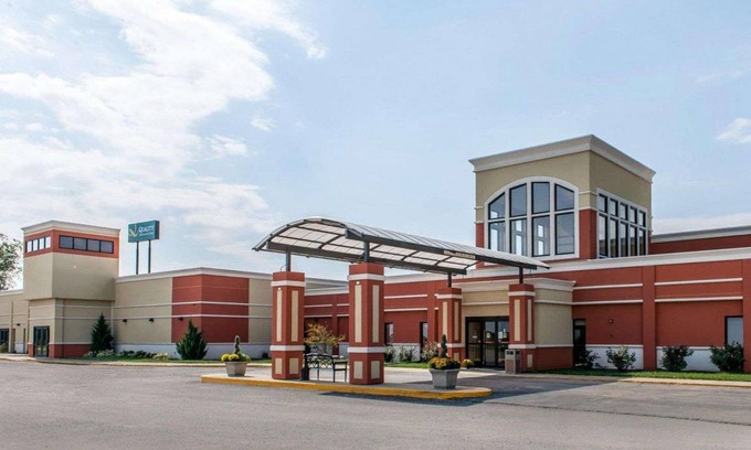 Mattoon Hotel | 30 m² Hotel ∙ 8 guests