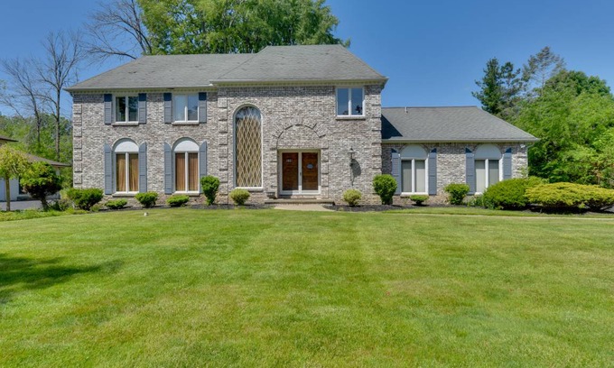 Williamsville House | 306 m² House ∙ 4 bedrooms ∙ 12 guests
