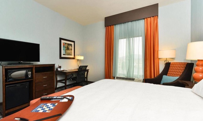 Painted Post Hotel | 33 m² Hotel ∙ 127 guests