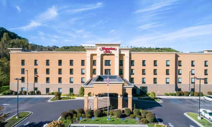 Huntington Hotel | 33 m² Hotel ∙ 127 guests