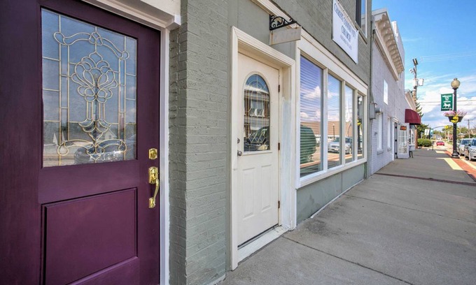 Williamstown Apartment | 37 m² Apartment ∙ 2 guests