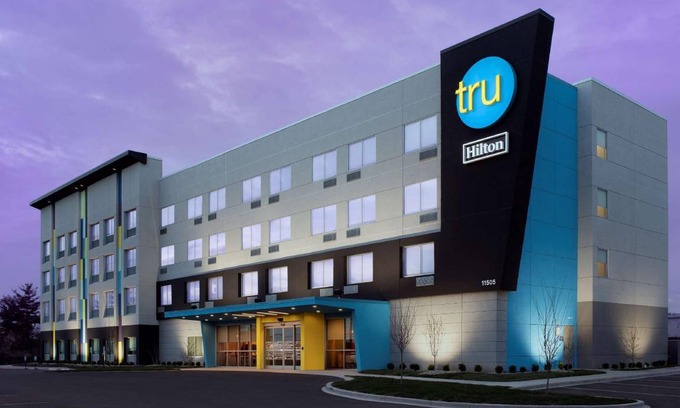 Jeffersontown Hotel | 37 m² Hotel ∙ 127 guests