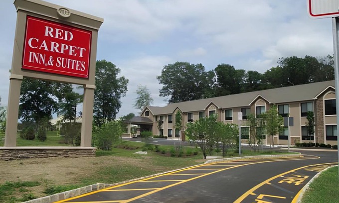 Monmouth Junction Hotel | 37 m² Motel ∙ 127 guests