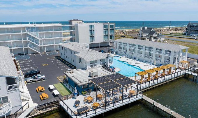Sea Bright Hotel | 415 m² Hotel ∙ 6 guests