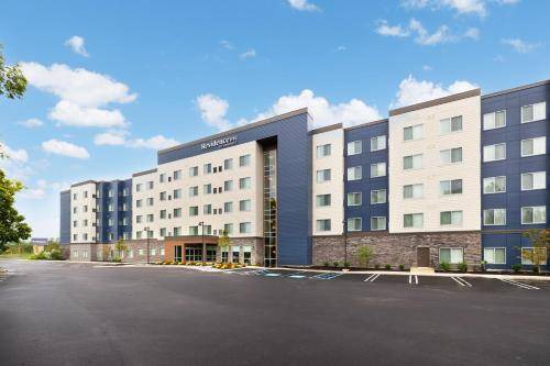 King of Prussia Hotel | 43 m² Hotel ∙ 6 guests