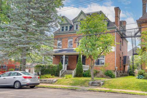 Wilkinsburg House | 433 m² House ∙ 3 bedrooms ∙ 6 guests