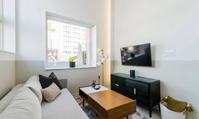 Chinatown Apartment | 44 m² Apartment ∙ 1 bedroom ∙ 4 guests