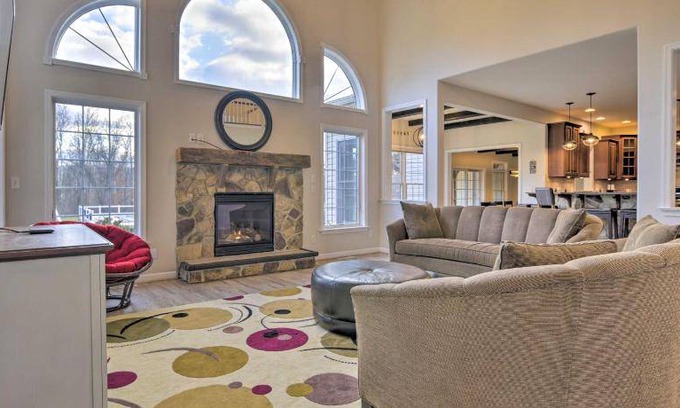 Hershey House | 465 m² House ∙ 6 bedrooms ∙ 10 guests