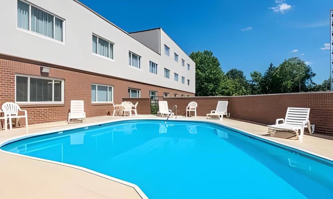Paintsville Hotel | 49 m² Hotel ∙ 127 guests