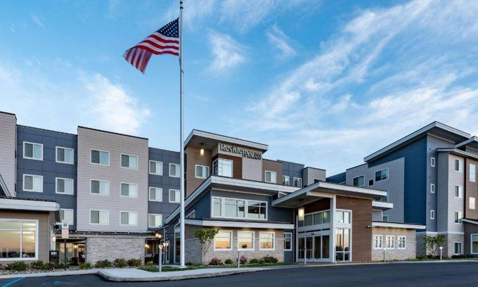 Wilkes-Barre Hotel | 52 m² Hotel ∙ 127 guests