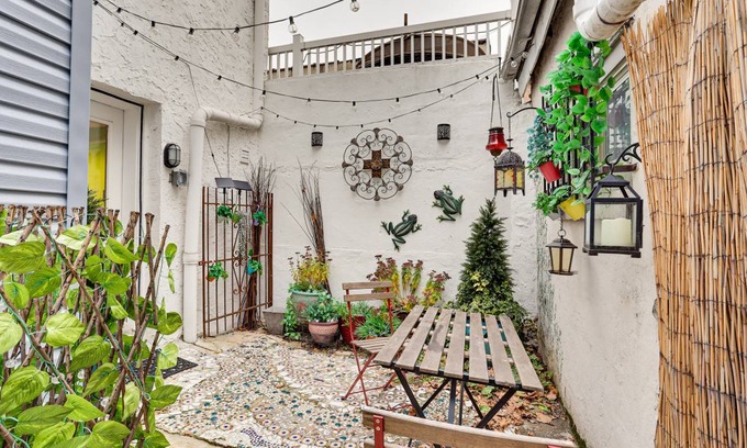 Queen Village Apartment | 53 m² Apartment ∙ 1 bedroom ∙ 2 guests