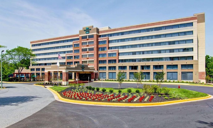 Gaithersburg Hotel | 63 m² Hotel ∙ 2 bedrooms ∙ 127 guests