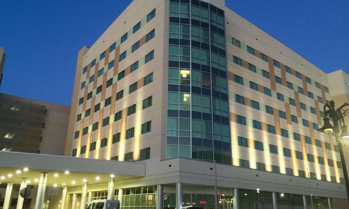 Reading Hotel | 64 m² Hotel ∙ 127 guests